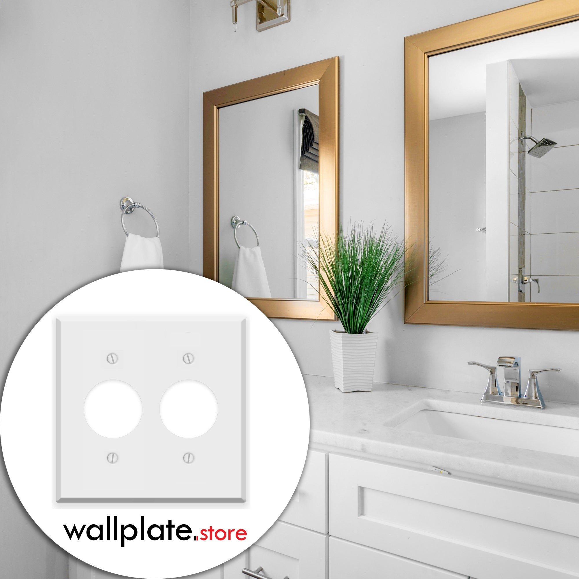 2 Gang White Plastic Single Receptacle Wall Plate