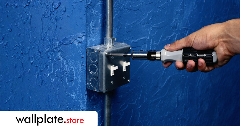 Best Wall Plates for Electricians (Complete Guide to Metal, Jumbo & Combination Covers)